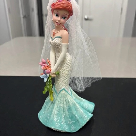 Disney Showcase Enesco Couture De Force Wedding Ariel Figurine Little Mermaid